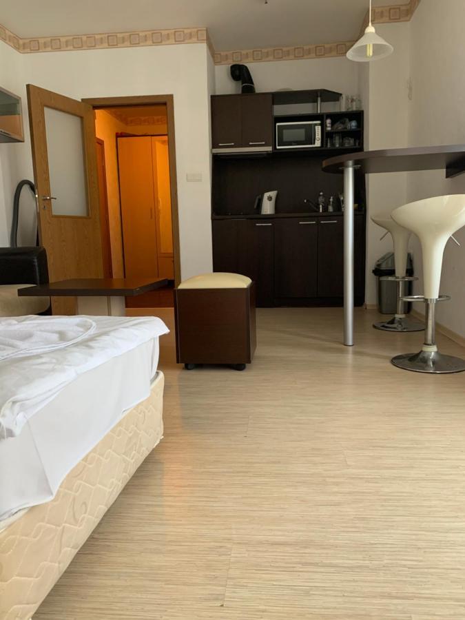 Apartmán Studio Kuban Sluneční pobřeží Exteriér fotografie
